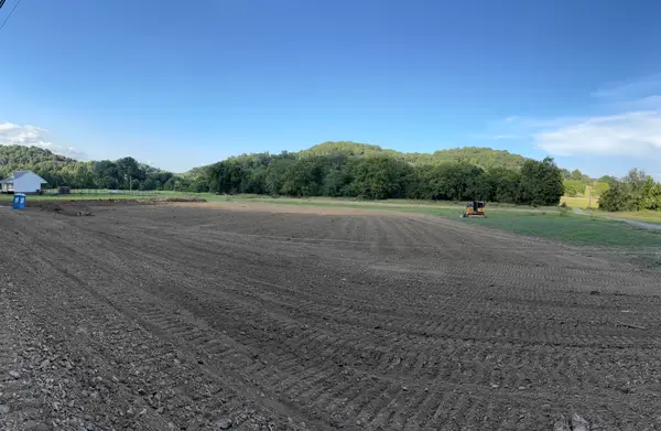 2630 New Hope Rd, Hendersonville, TN 37075