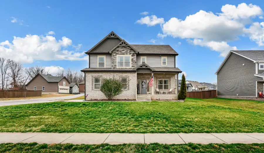 200 Ledina Ct, Clarksville, TN 37043 - #2