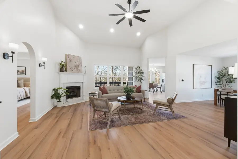 828 W Nocturne Dr, Nashville, TN 37207 - #3