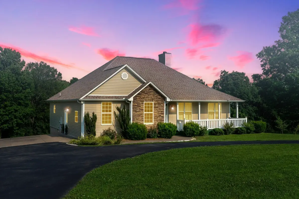 3337 Tarsus Rd, Palmyra, TN 37142 - #1