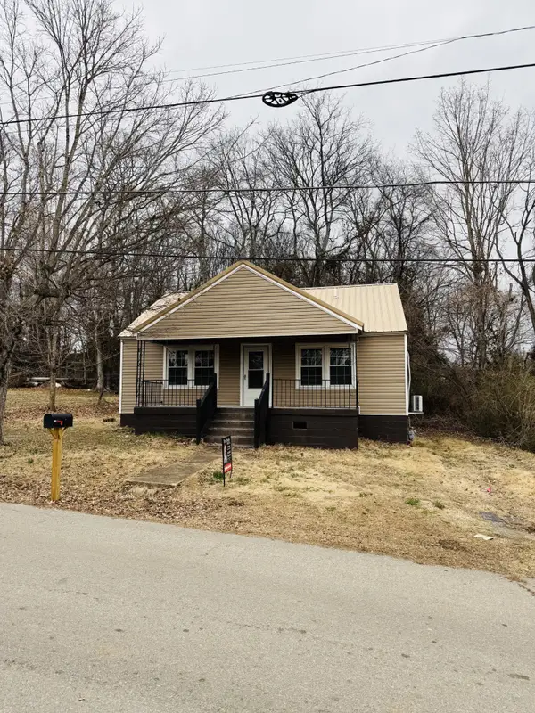 1015 Stafford St, Clarksville, TN 37040