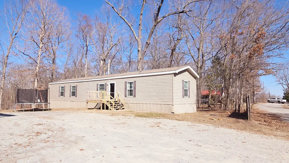 497 River Oaks Dr, Springville, TN 38256 - #1