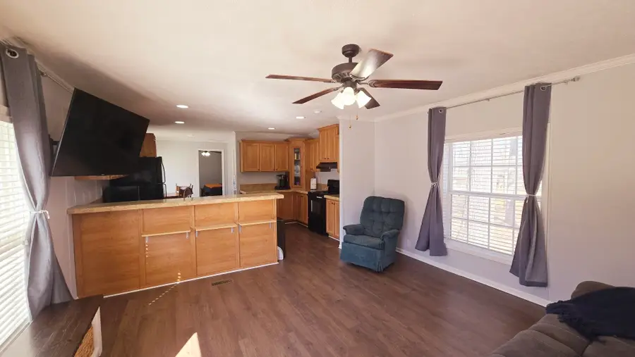 497 River Oaks Dr, Springville, TN 38256 - #3