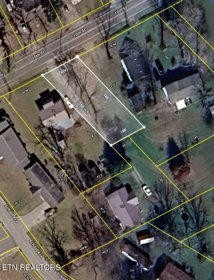 151 10th St, Crossville, TN 38555 - #2