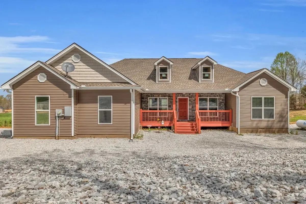 694 Nels Adams Rd, Dickson, TN 37055 - #1