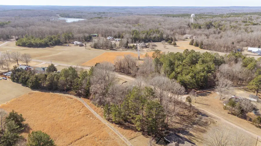 1449 Fairway Dr, Saulsbury, TN 38067 - #2