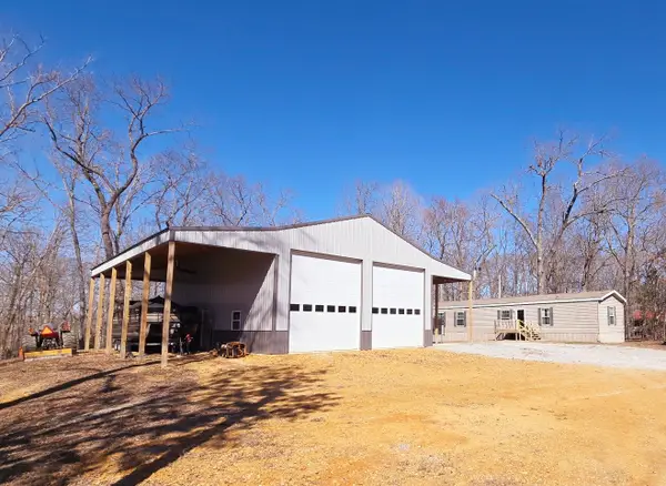 497 River Oaks Dr, Springville, TN 38256