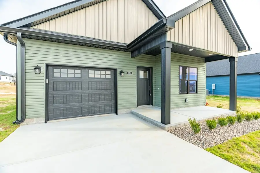 114 Joiner Ave, Elkton, KY 42220 - #2