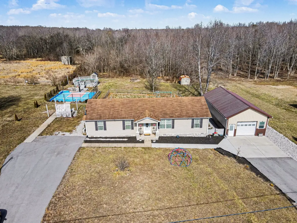 870 Newt Vanattia Rd, Hillsboro, TN 37342 - #1