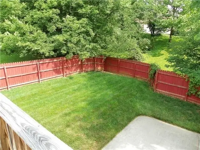 2555 Stone Briar Dr, Clarksville, TN 37043 - #2