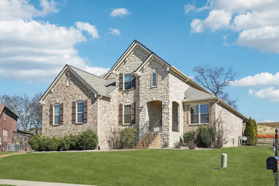 108 Tipperton Ct, Gallatin, TN 37066 - #3