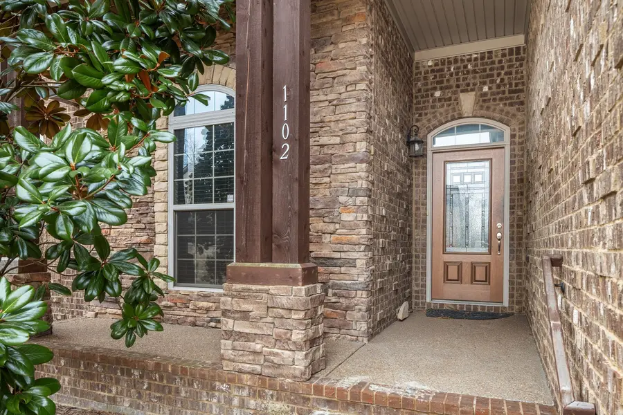 1102 Secretariat Dr, Mount Juliet, TN 37122 - #2