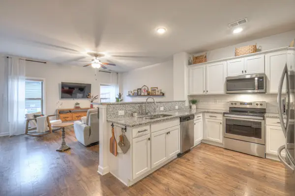 2516 Hidden Creek Ct, Columbia, TN 38401