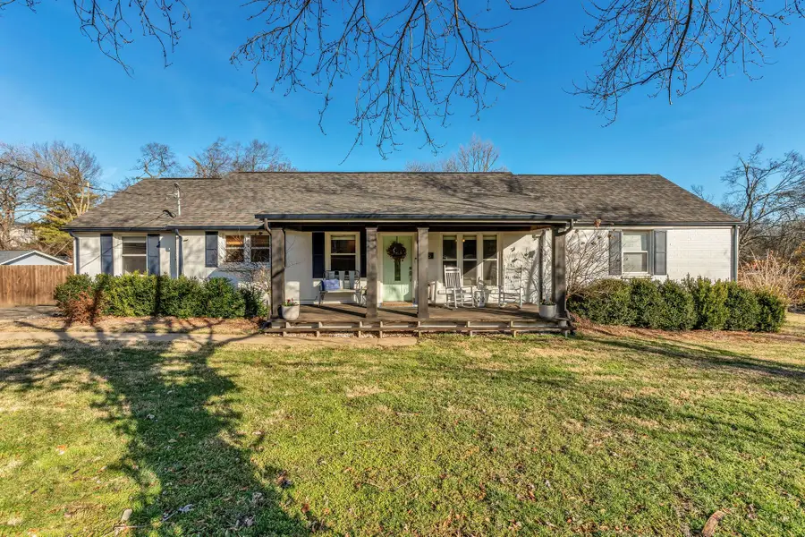105 Head Dr, Madison, TN 37115 - #2