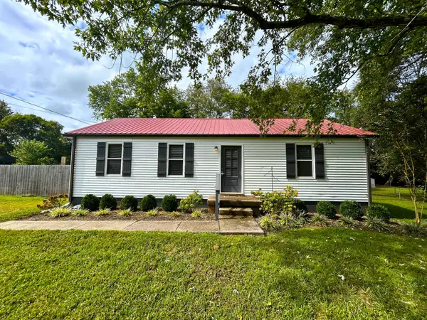 6541 Kari Dr, Murfreesboro, TN 37129