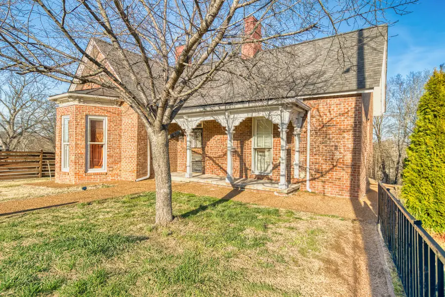 62 Main St N, Springfield, TN 37172 - #2