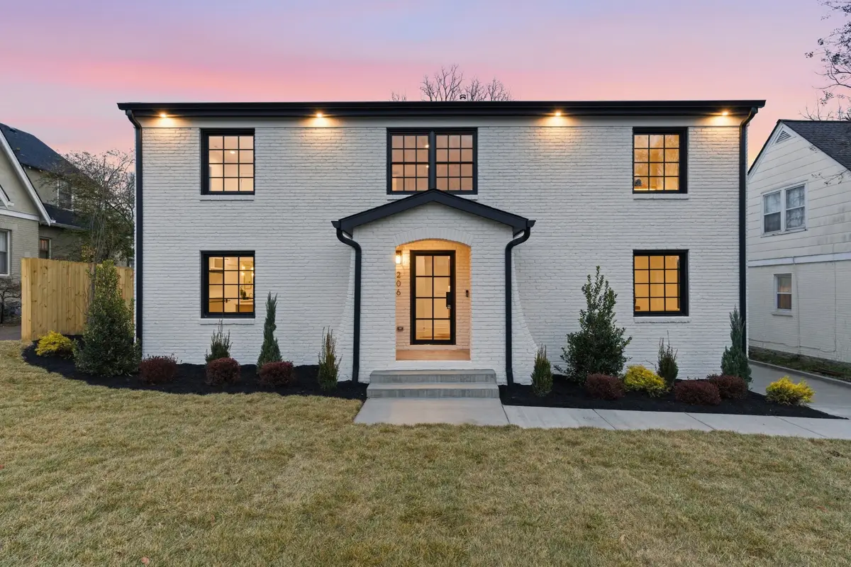 206 Cherokee Rd, Nashville, TN 37205 - #1