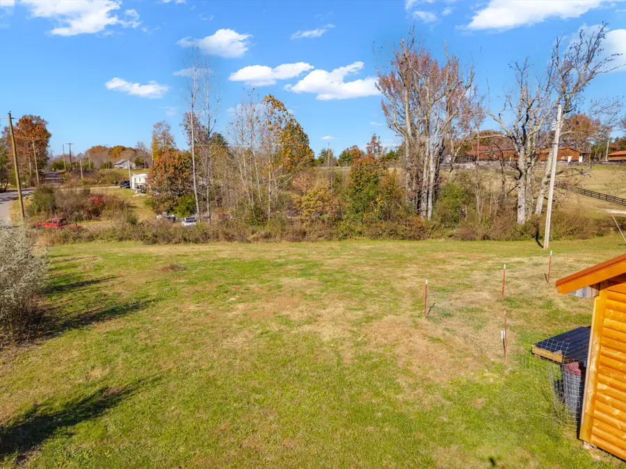 8585 Fox Hill Dr, Baxter, TN 38544 - #3