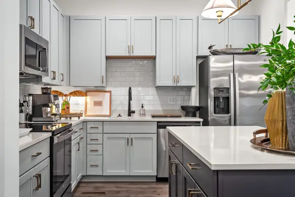 1268 3rd Ave S, Nashville, TN 37210