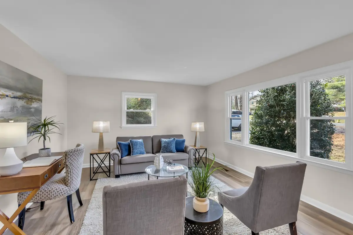 105 Sherry Ln, Dickson, TN 37055 - #1