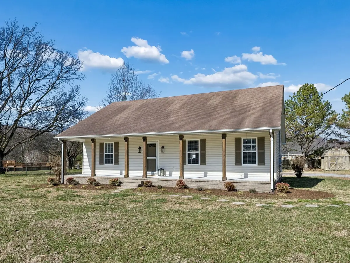 744 Happy Valley Rd, Bell Buckle, TN 37020 - #1