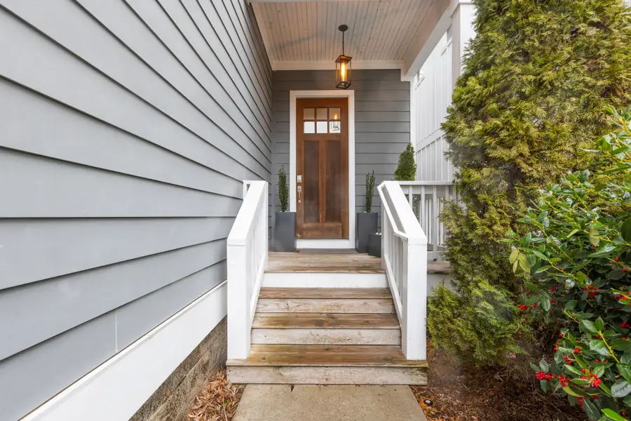 1002B Grandview Dr, Nashville, TN 37204 - #3