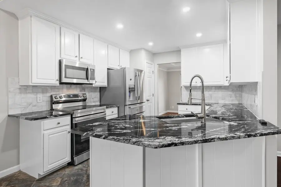 7104 Calderwood Dr, Antioch, TN 37013 - #3