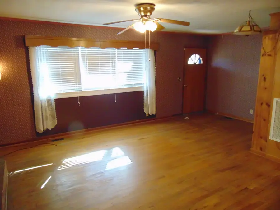 47 Simmons Cir, Fayetteville, TN 37334 - #3