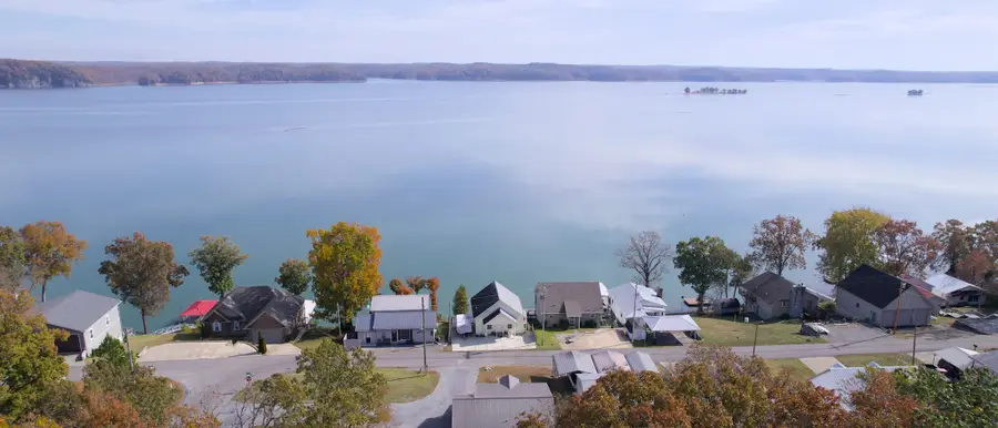 21 Lake Shore Dr, New Concord, KY 42076 - #2