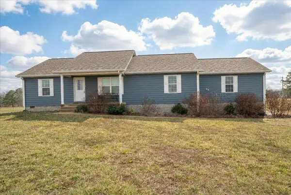 204 Brace Rd, Summertown, TN 38483