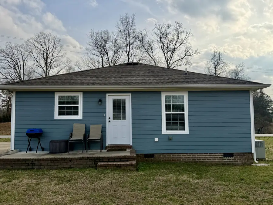 904 Fall River Rd, Lawrenceburg, TN 38464 - #3