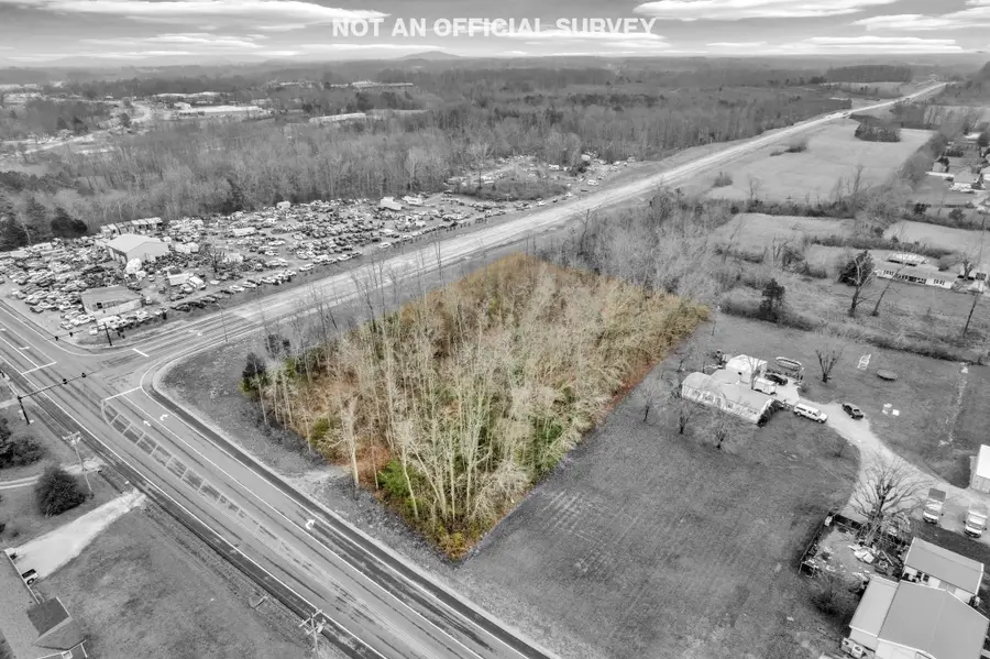 2050 W Broad St, Cookeville, TN 38501 - #3