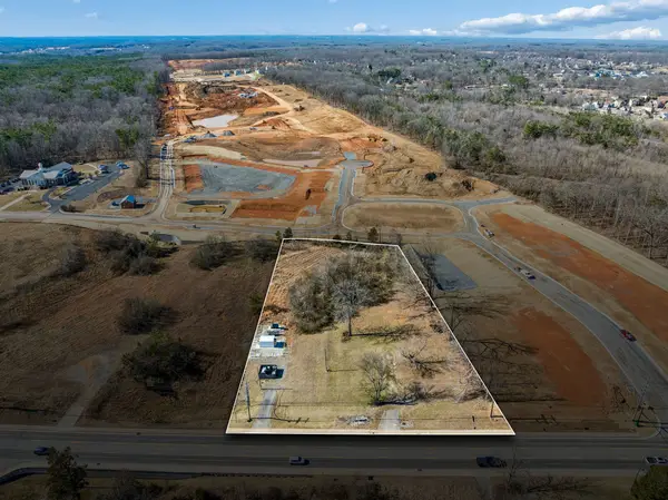 2168 Fairview Blvd, Fairview, TN 37062