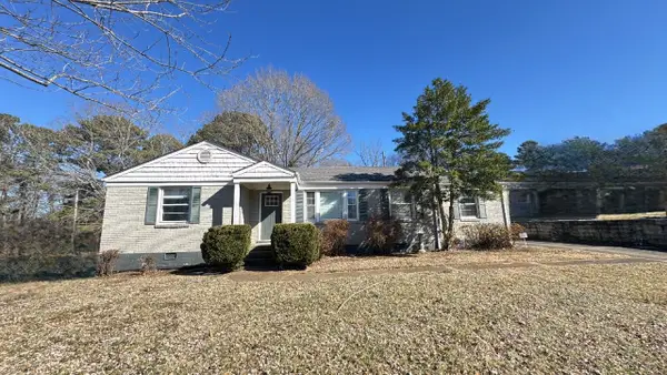 1662 Valley Rd, Clarksville, TN 37043