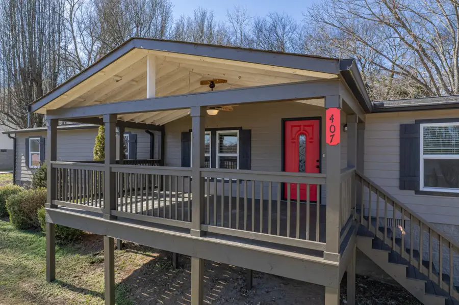 407 Oakview Dr, Columbia, TN 38401 - #2