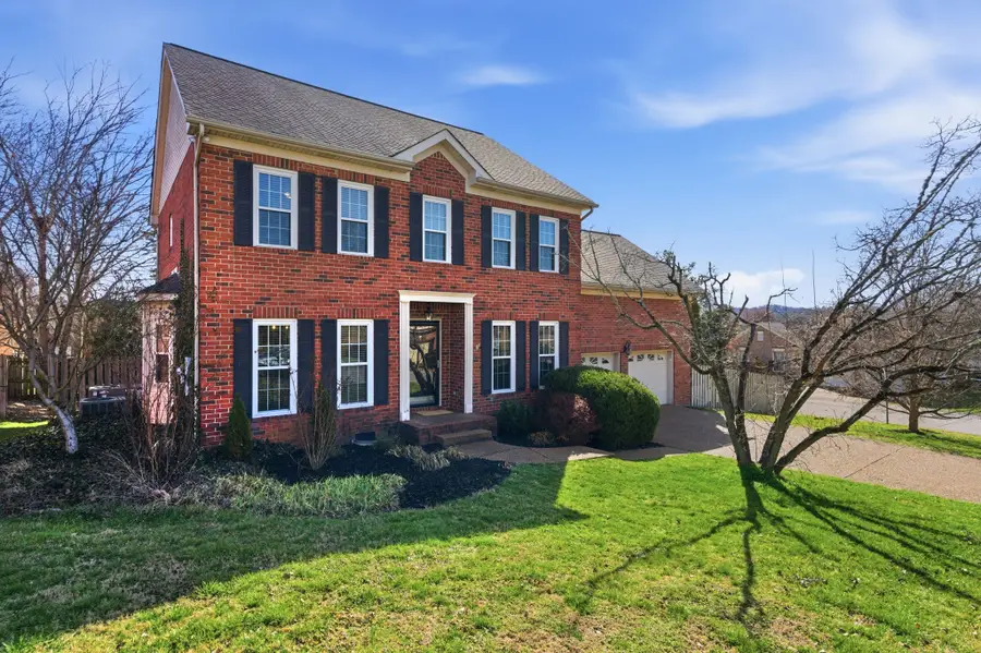 901 Willow Oak Ct, Nashville, TN 37221 - #2