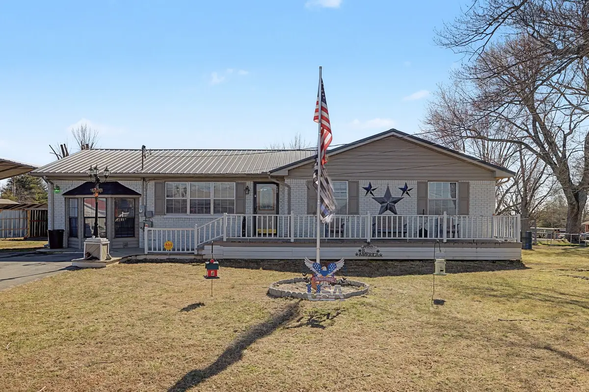 107 Bermuda Dr, McMinnville, TN 37110 - #1