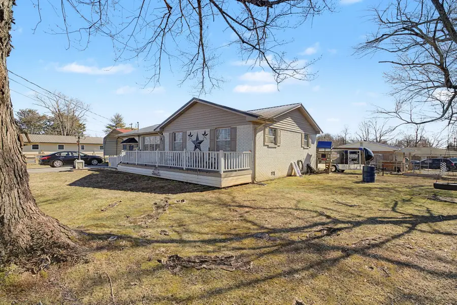 107 Bermuda Dr, McMinnville, TN 37110 - #3