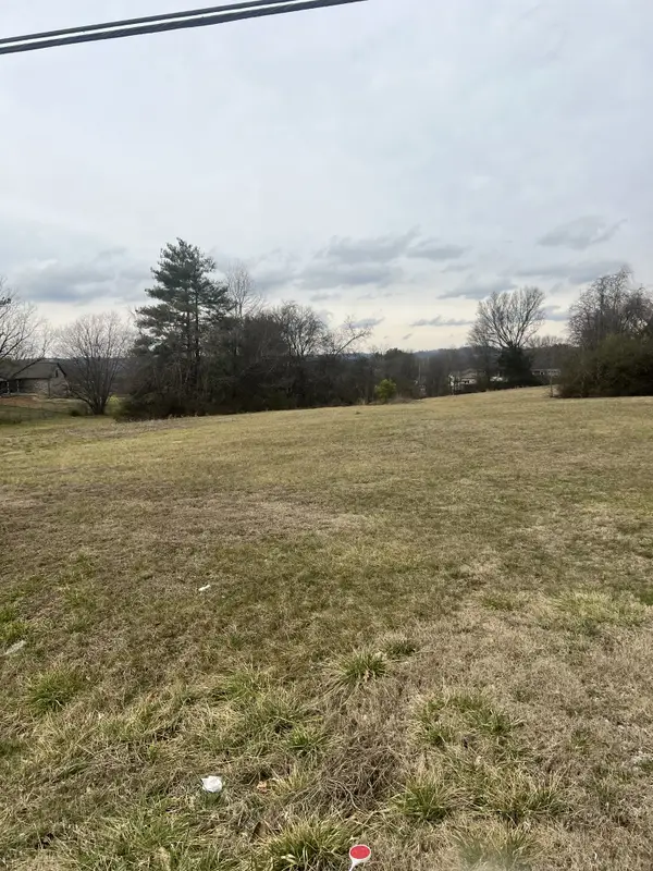 2295 Nashville Hwy, Columbia, TN 38401