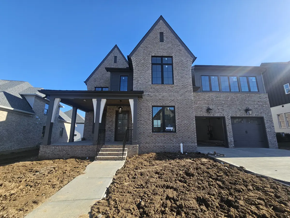 3241 Arundel Ln, Thompsons Station, TN 37179 - #1