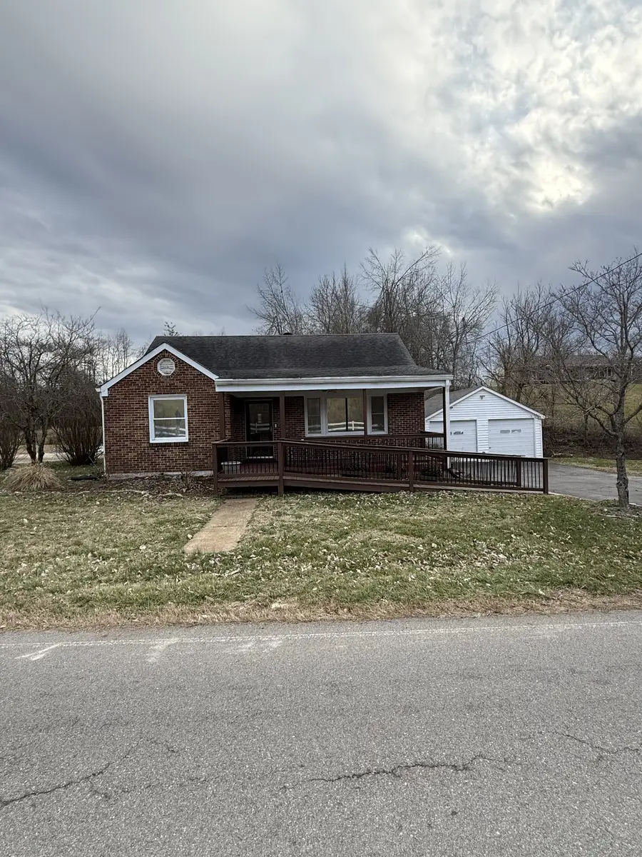 583 Brattontown Cir, Lafayette, TN 37083 - #2