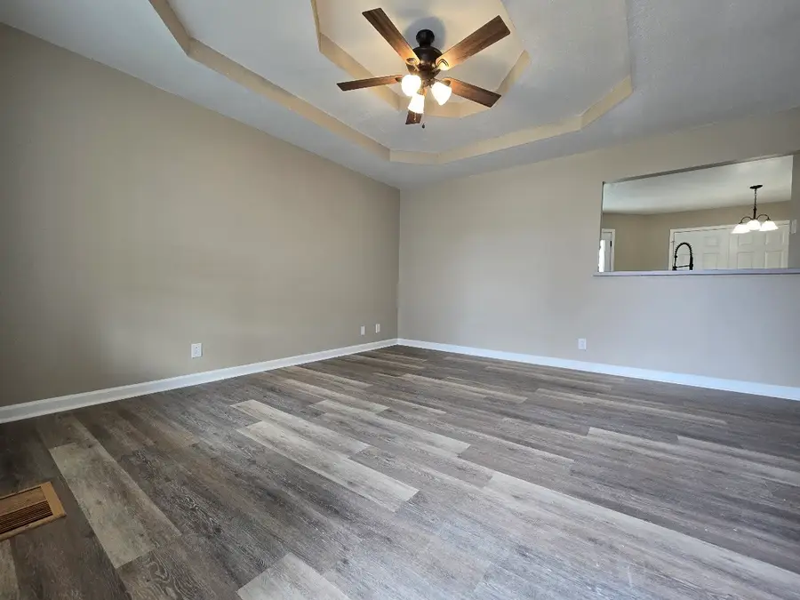 434 Pacific Ave, Oak Grove, KY 42262 - #3