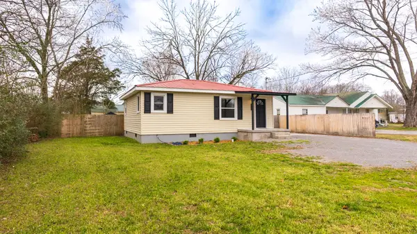 403 Cedar Ln, Tullahoma, TN 37388