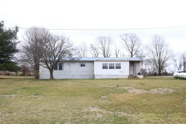 914 Castle St, McMinnville, TN 37110