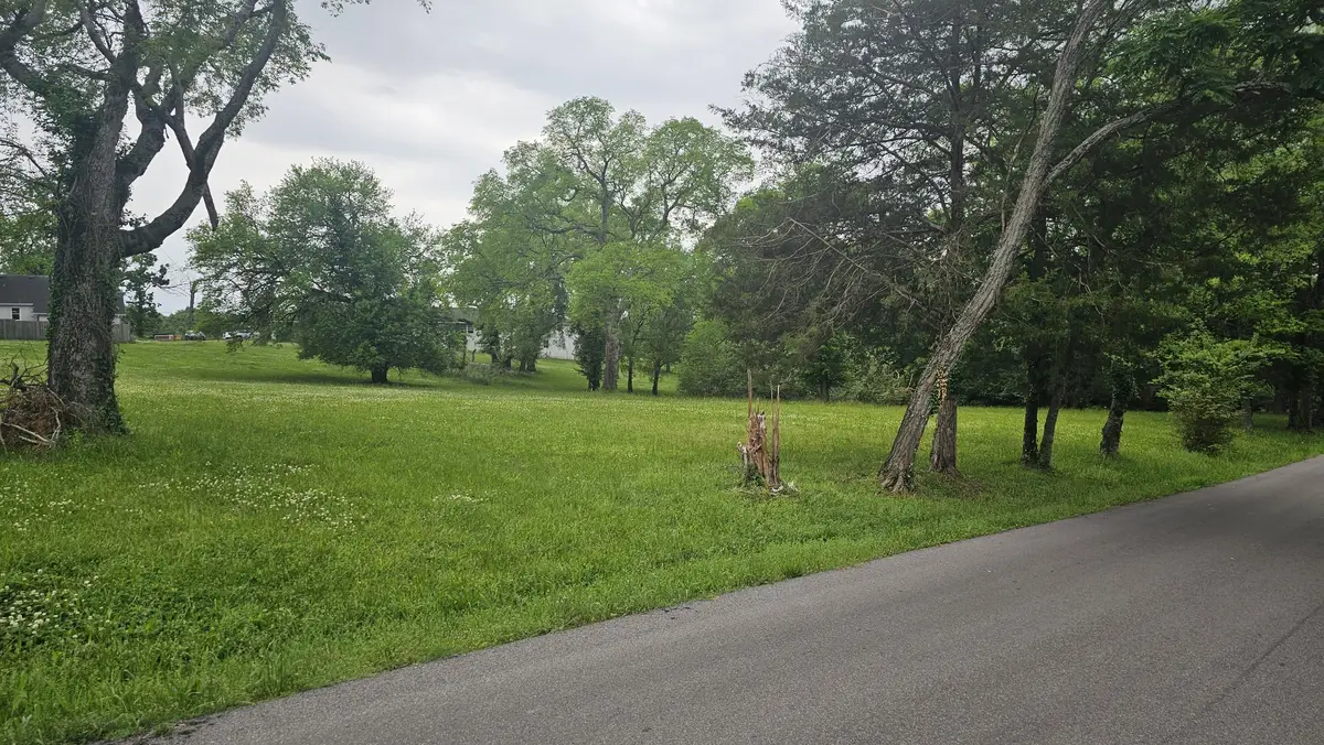 0 Cranwill Dr, Hendersonville, TN 37075 - #1