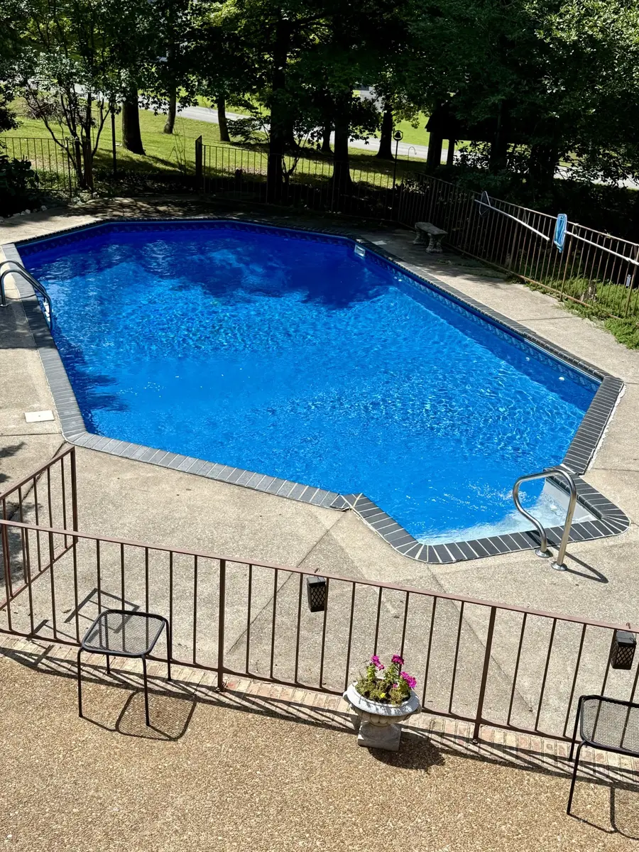 228 Druid Hills Dr, Dickson, TN 37055 - #2