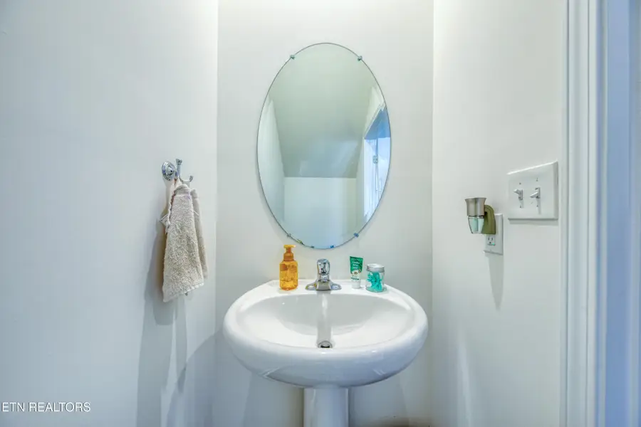 155 Ibis Loop, Oak Ridge, TN 37830 - #3