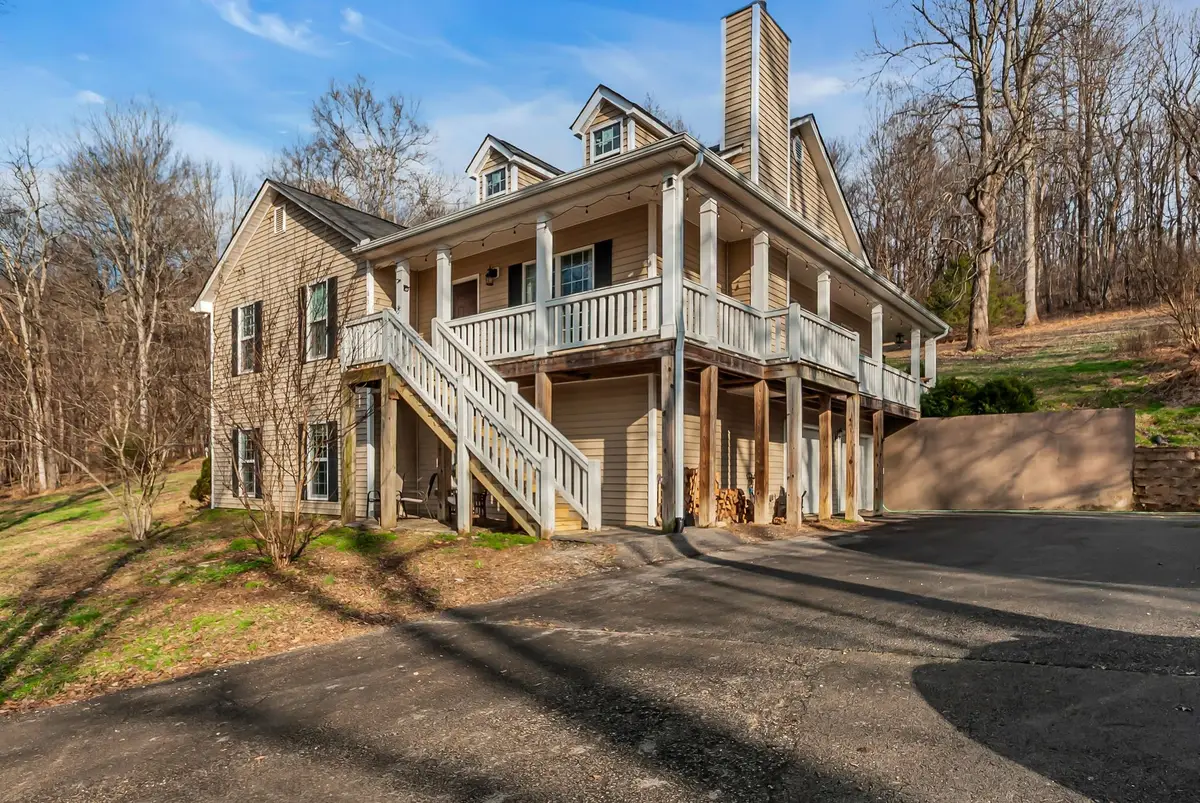 1210 Buckeye Rd, Fayetteville, TN 37334 - #1