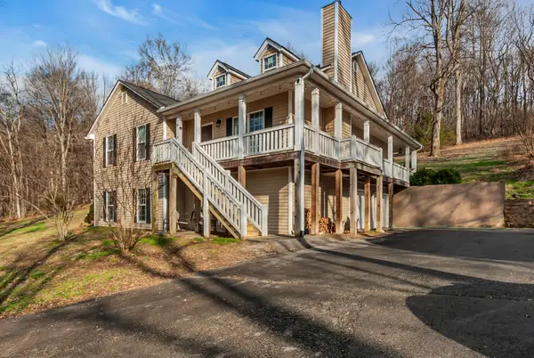 1210 Buckeye Rd, Fayetteville, TN 37334