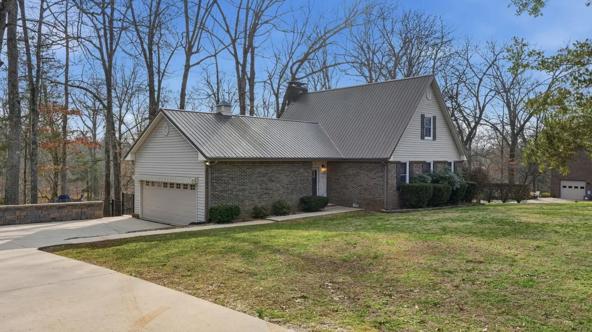 270 Wood Bluff Rd, Winchester, TN 37398 - #1